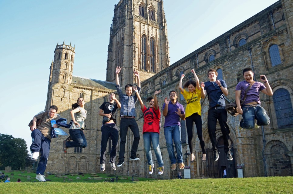 Durham University 파운데이션 과정으로 1학년 입학하기