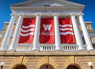 미국 명문 위스콘신주립대학 편입학 합격 University of Wisconsin Madison 2021